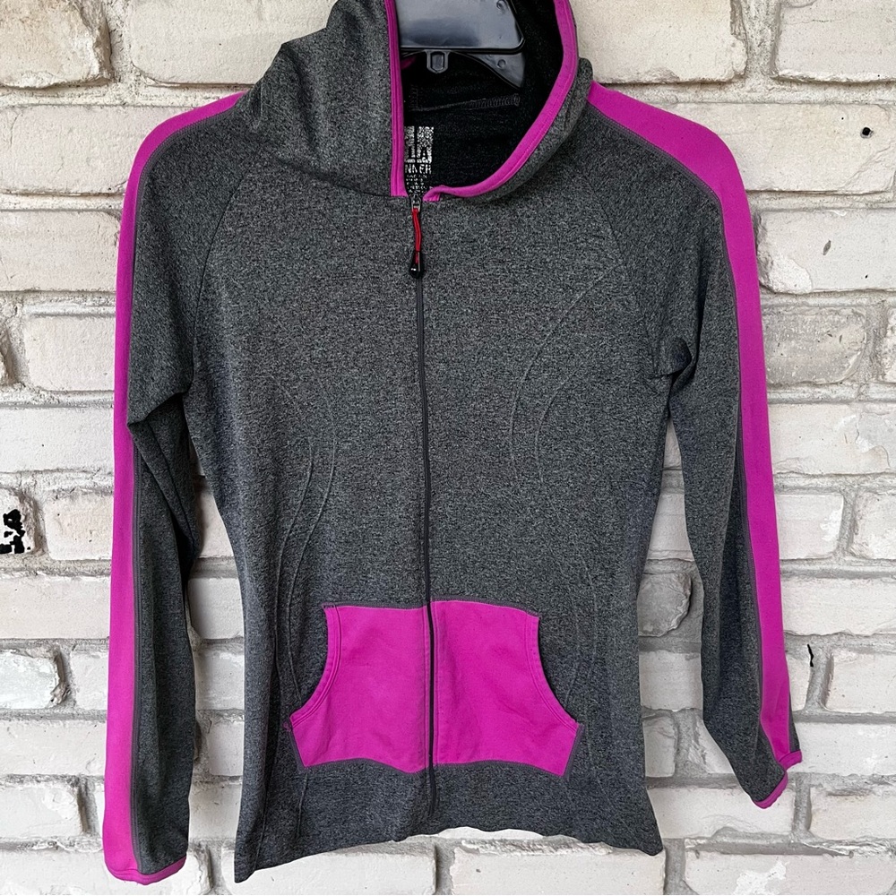 La winner women gray/pink lightweight jacket with hood